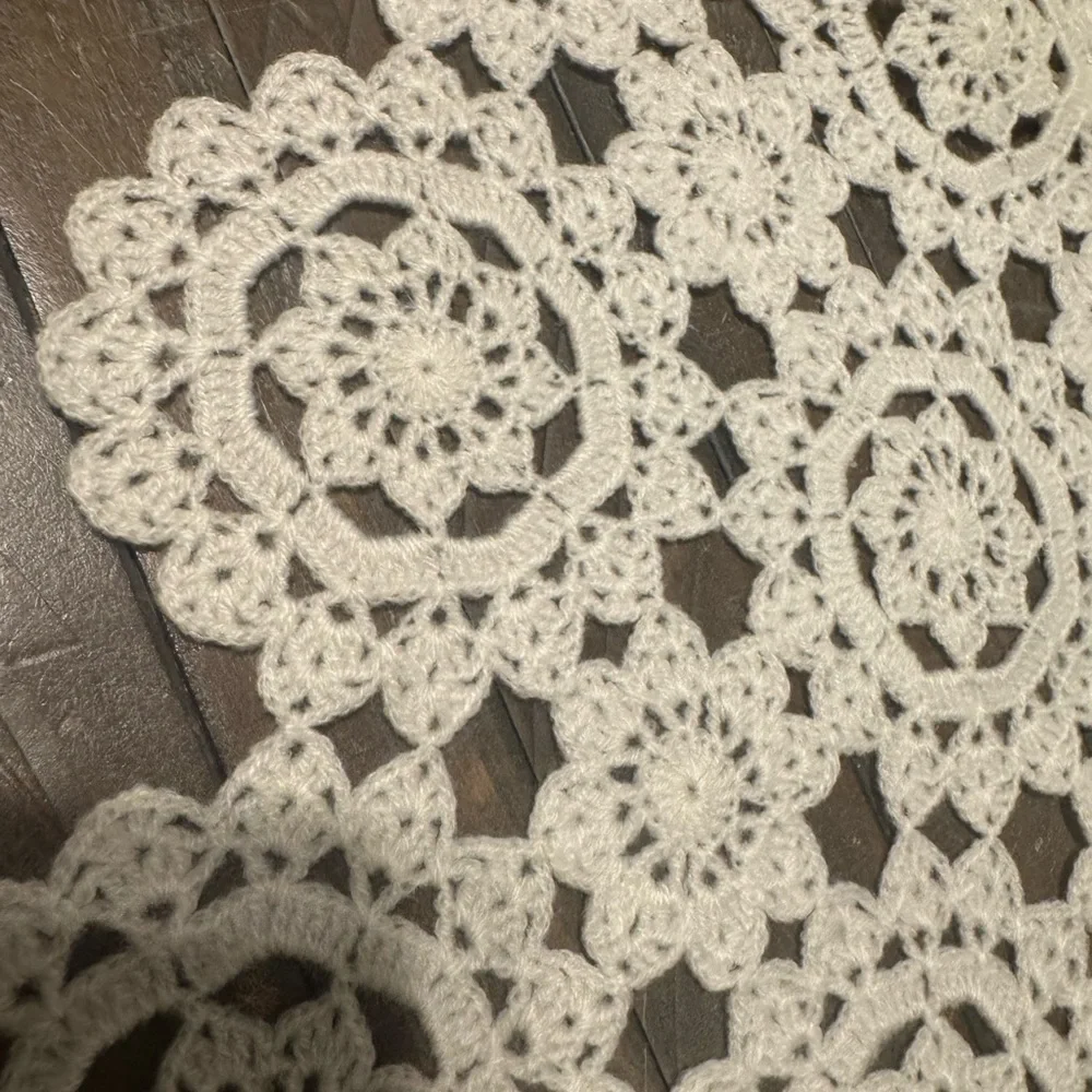 Elegant White Crochet Dollie’s Set